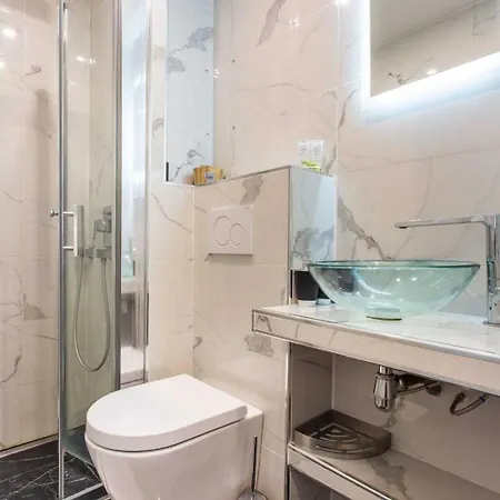 Apartamento Charming Studio 2p Arc De Triomphe Porte Maillot *